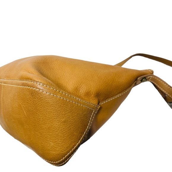 American Leather Co Dayton Crossbody Bag - Picture 7 of 14